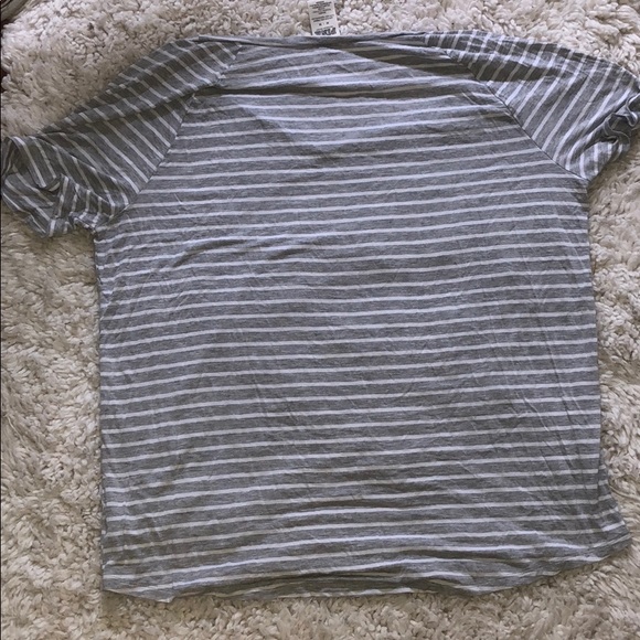 PINK gray striped t-shirt - Picture 2 of 4